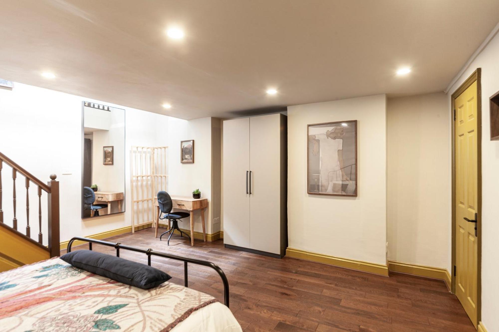 Apartment Soho Nest London
