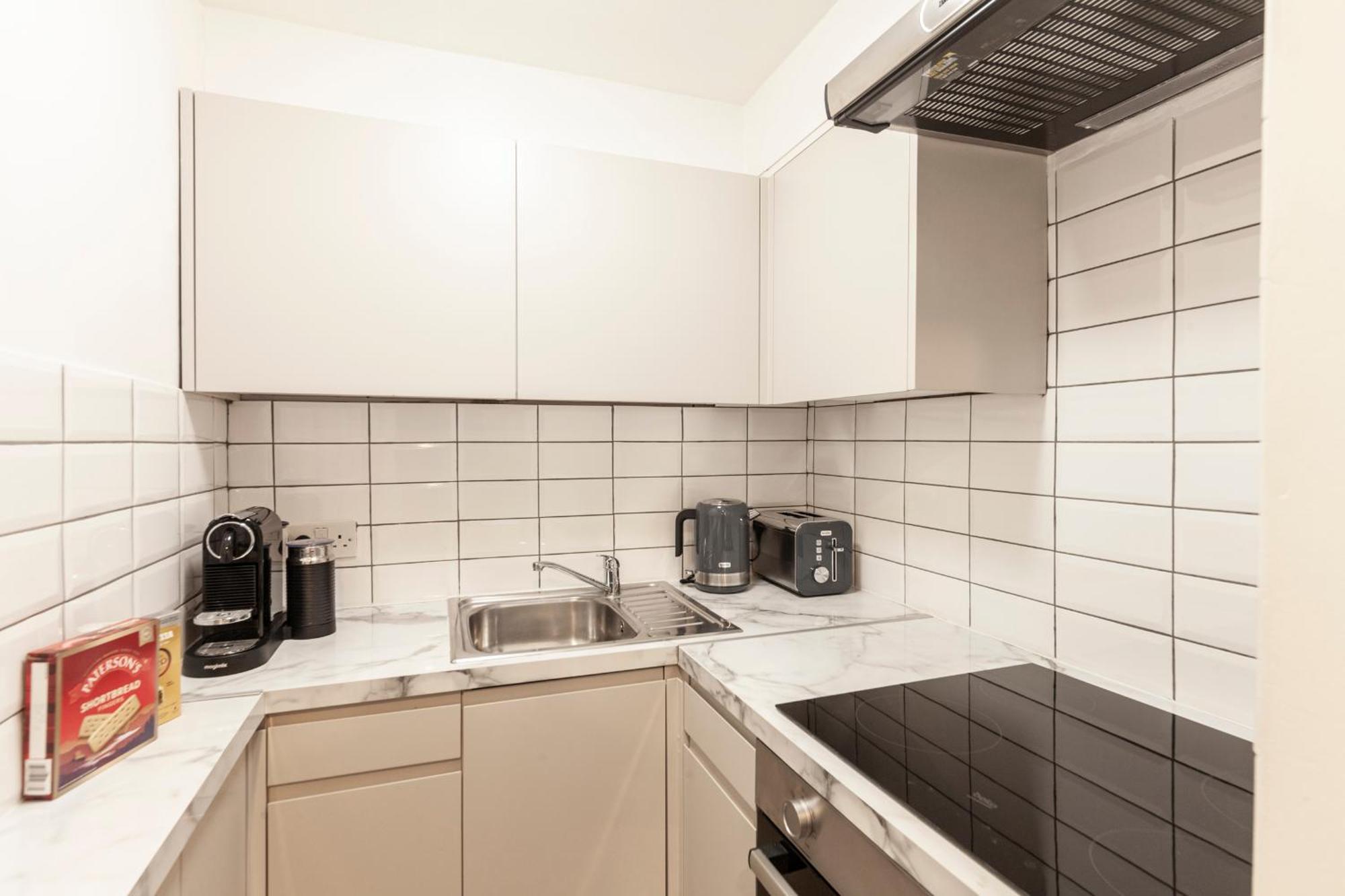 Apartment Soho Nest London
